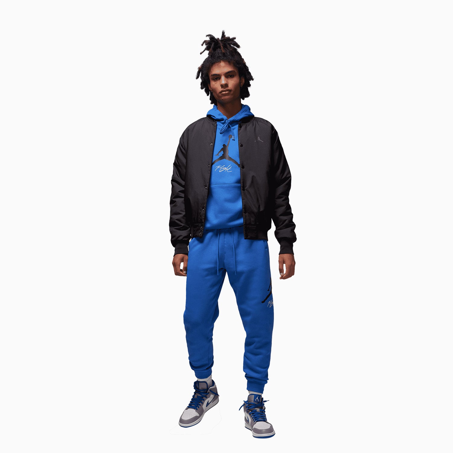 jordan-mens-sportswear-essentials-outfit-fd7545-480-fd7345-480