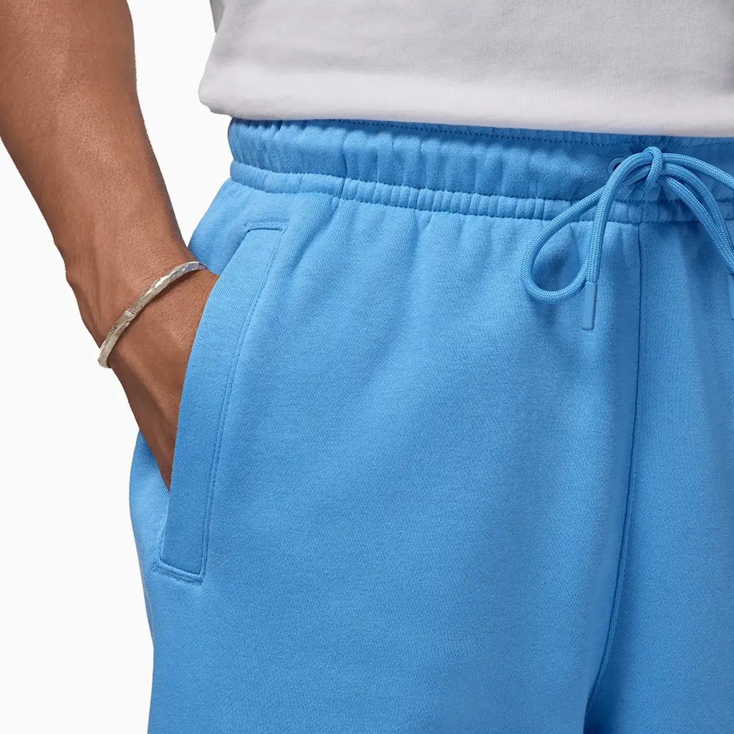 jordan-mens-essentials-air-stretch-fleece-outfit-hq4643-469-hq4645-469