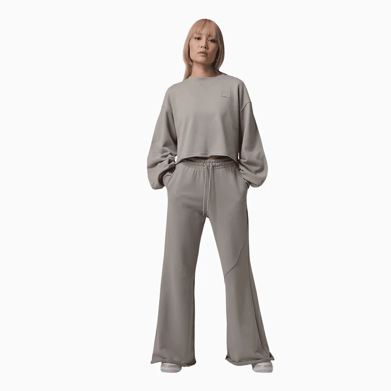 Women's Flight Cropped Fleece Open-Hem Outfit