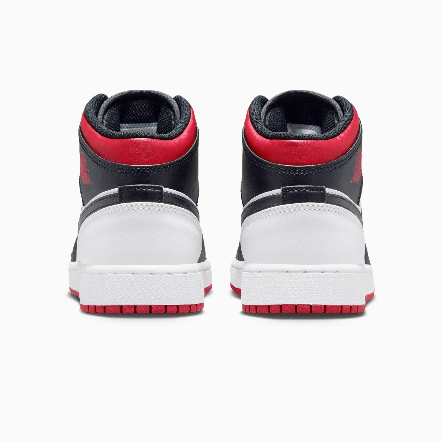 kids-air-jordan-1-mid-gym-red-black-toe-grade-school-dq8423-106