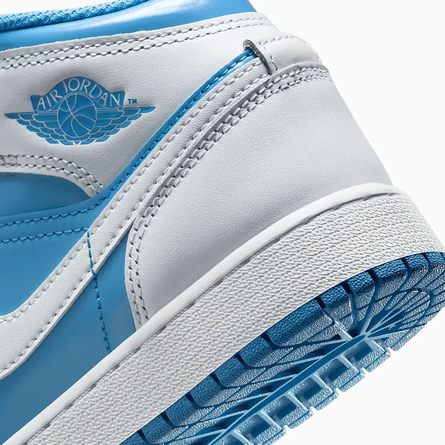 kids-air-jordan-1-mid-se-legend-blue-grade-school-shoes-fz3933-114