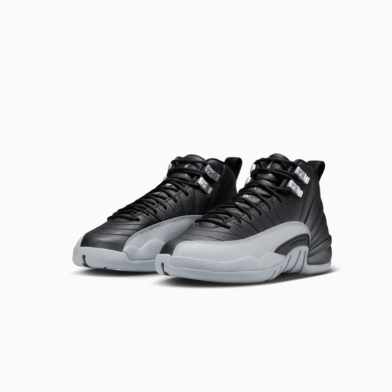 kids-air-jordan-12-retro-barons-grade-school-shoes-153265-010