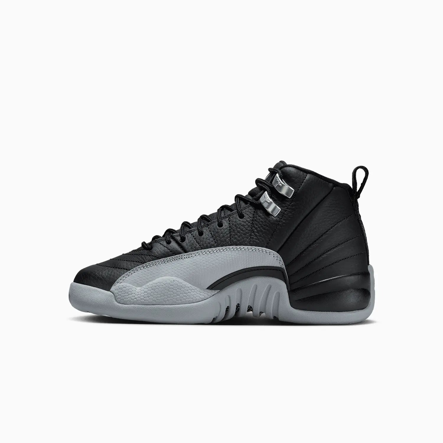 kids-air-jordan-12-retro-barons-grade-school-shoes-153265-010