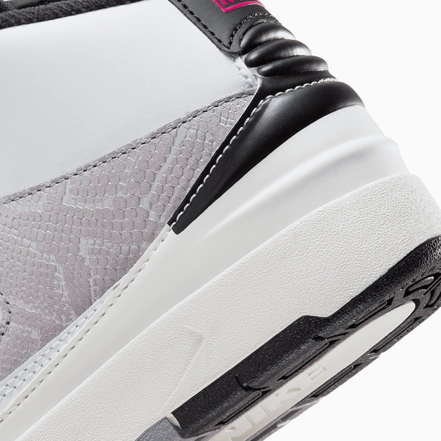 kids-air-jordan-2-retro-python-pre-school-shoes-dq8564-102