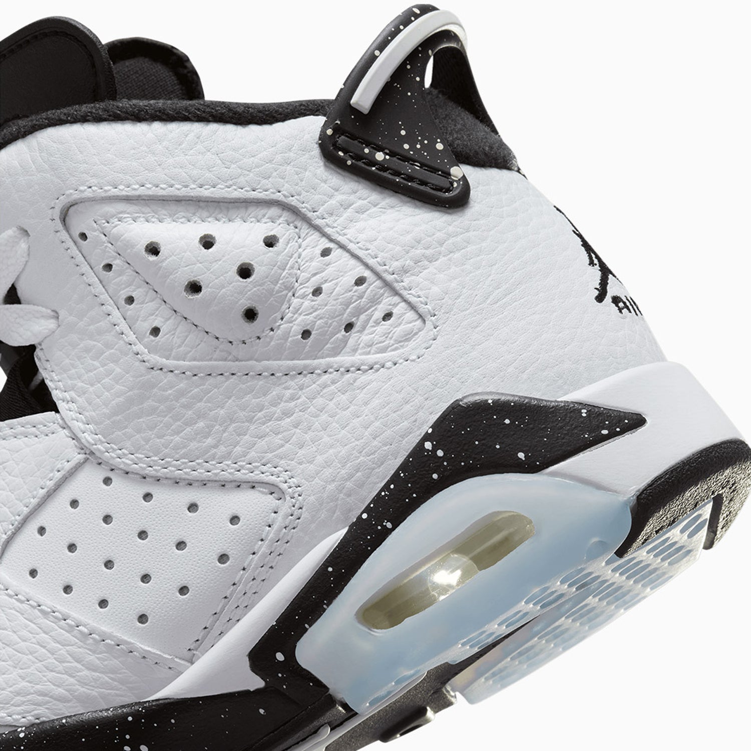 kids-air-jordan-6-retro-reverse-oreo-grade-school-shoes-384665-112