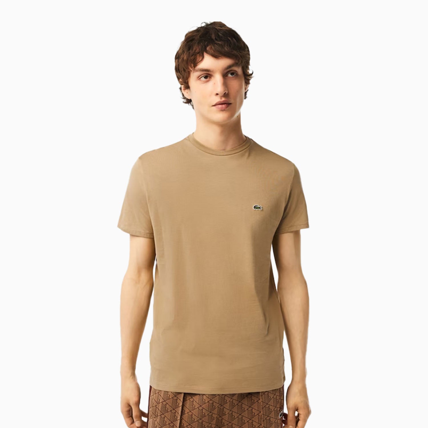 lacoste-mens-crew-neck-pima-t-shirt-and-shorts-outfit-th6709-cb8-gh9627-cb8