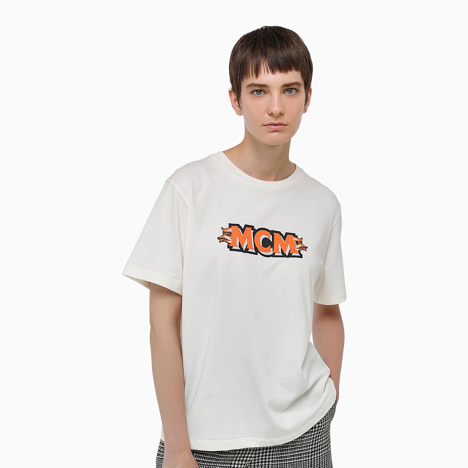 mcm-womens-flame-logo-print-short-sleeve-t-shirt-mftbamm01wi