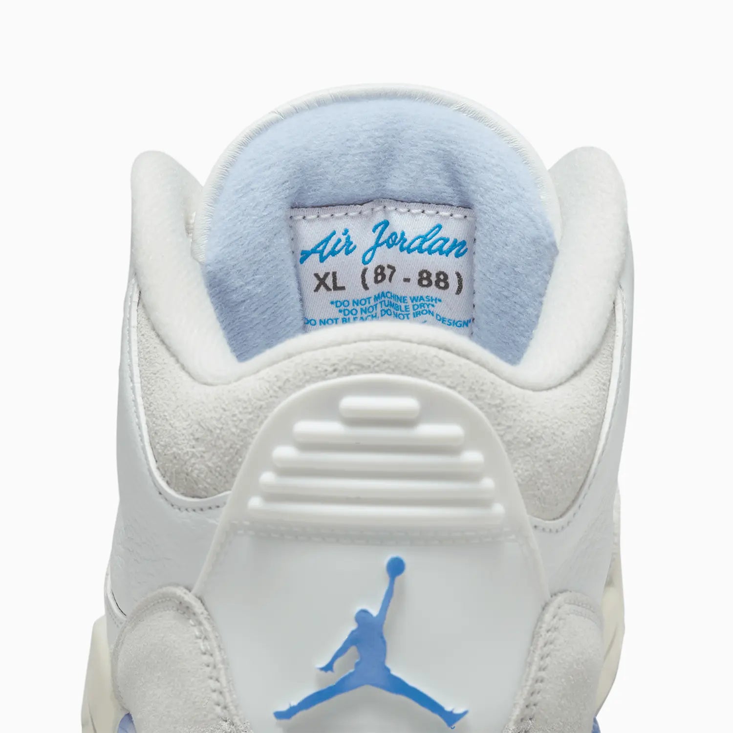 mens-air-jordan-3-retro-lucky-shorts-shoes-ct8532-101
