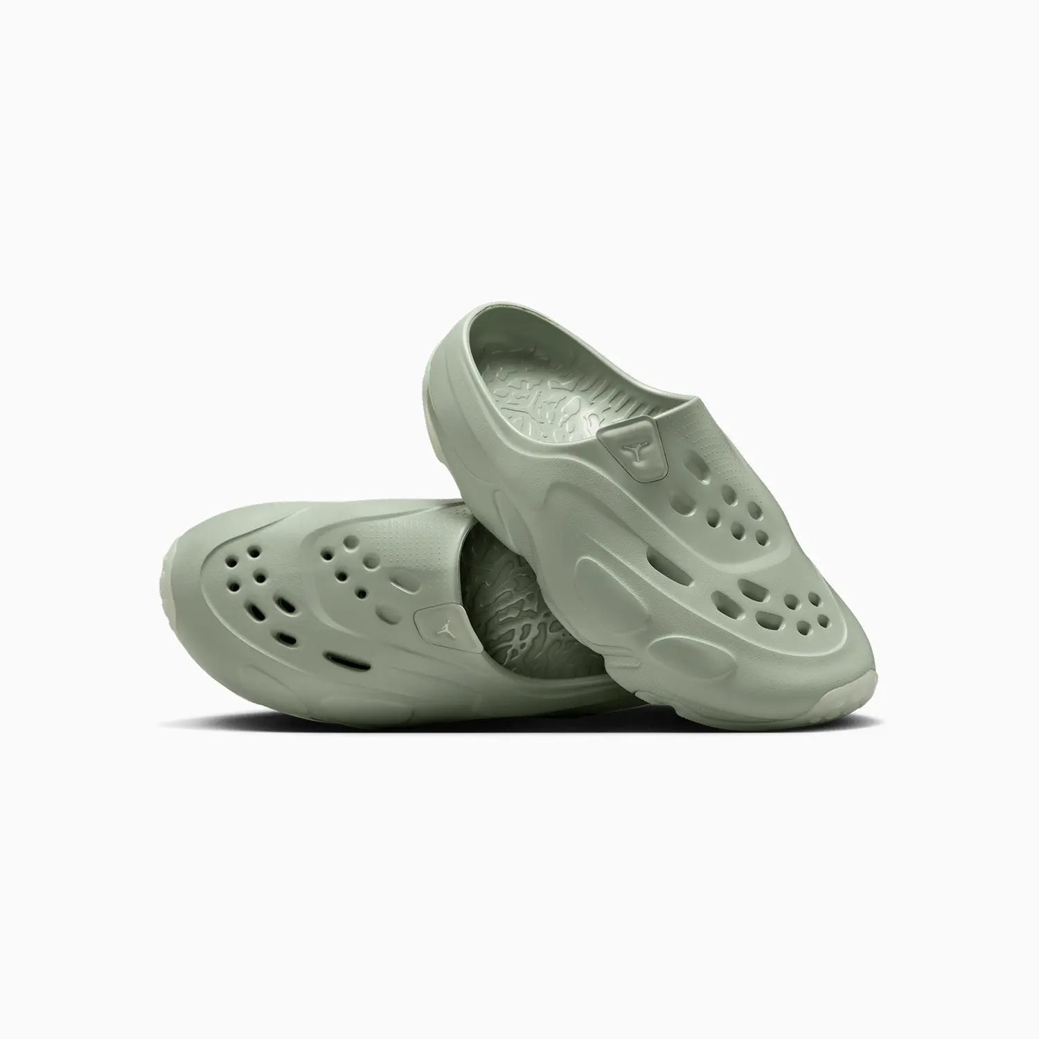 mens-jordan-roam-spruce-fog-slides-fq0227-300