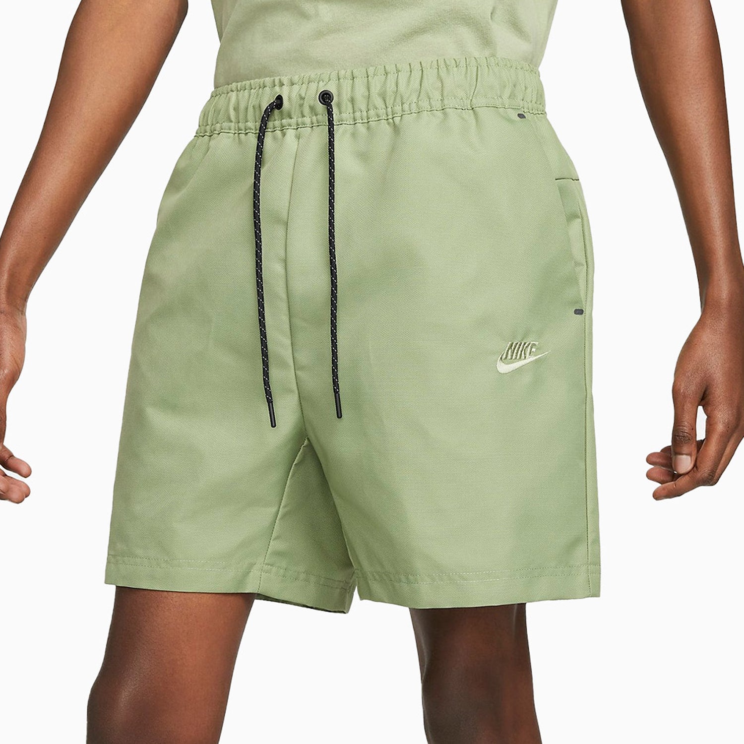 mens-nike-sportswear-essentials-outfit-dz2989-386-dx0752-386