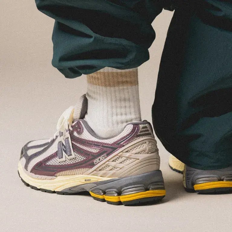 new-balance-1906r-licorice-shoes-m1906rra