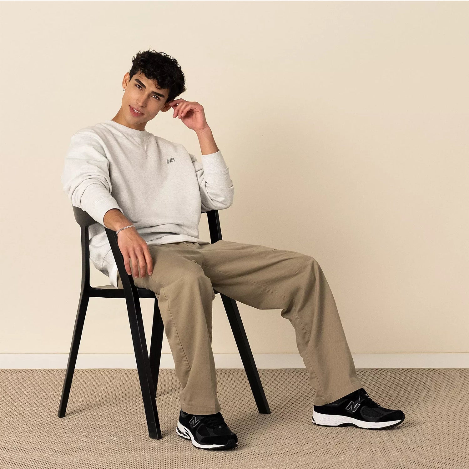 new-balance-2002r-black-gunmetal-shoes-m2002rbk