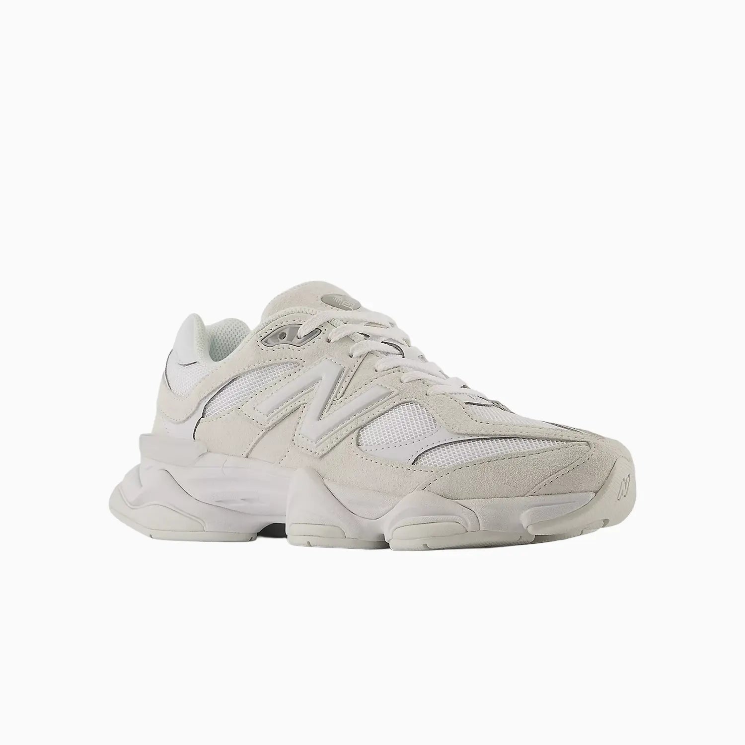 9060 "Reflection White"