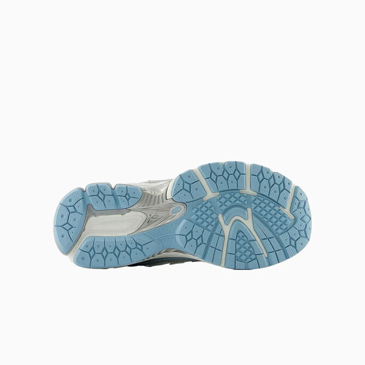 new-balance-kids-1906-silver-metallic-chrome-blue-grade-school-gc1906ew