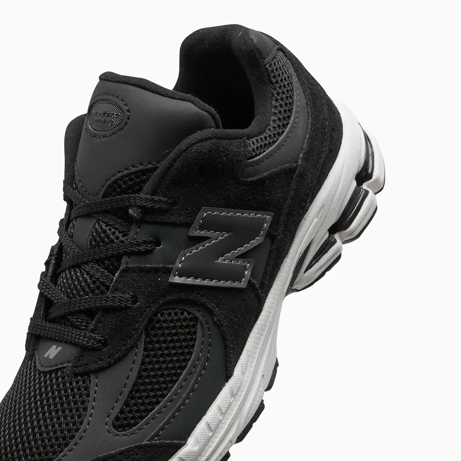 new-balance-kids-2002r-black-phantom-pre-school-pc2002bk