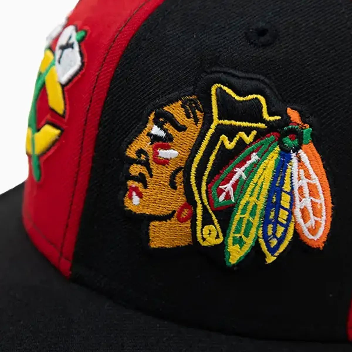 Chicago Blackhawks NHL 59FIFTY Fitted Hat New Era - Tops and Bottoms USA
