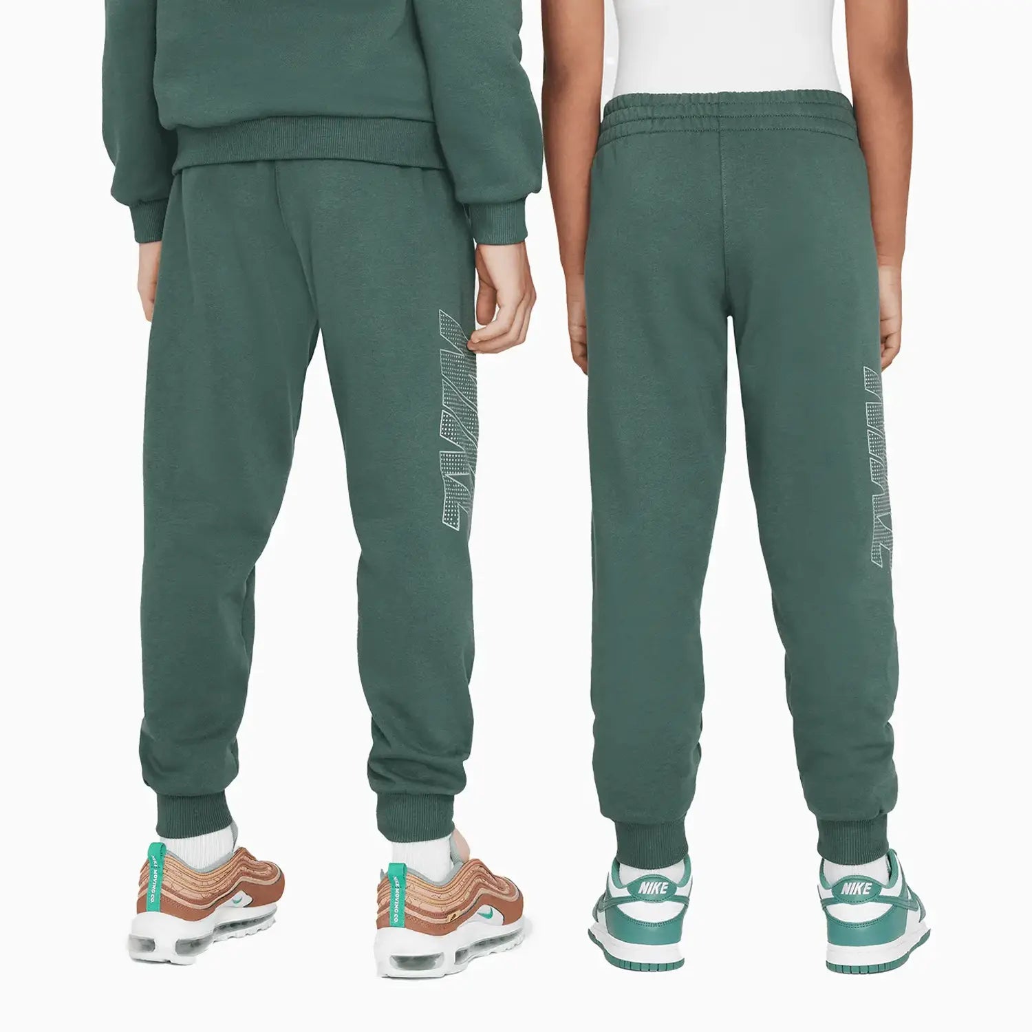 nike-kids-sportswear-club-fleece-outfit-hf4238-338-hf4226-338