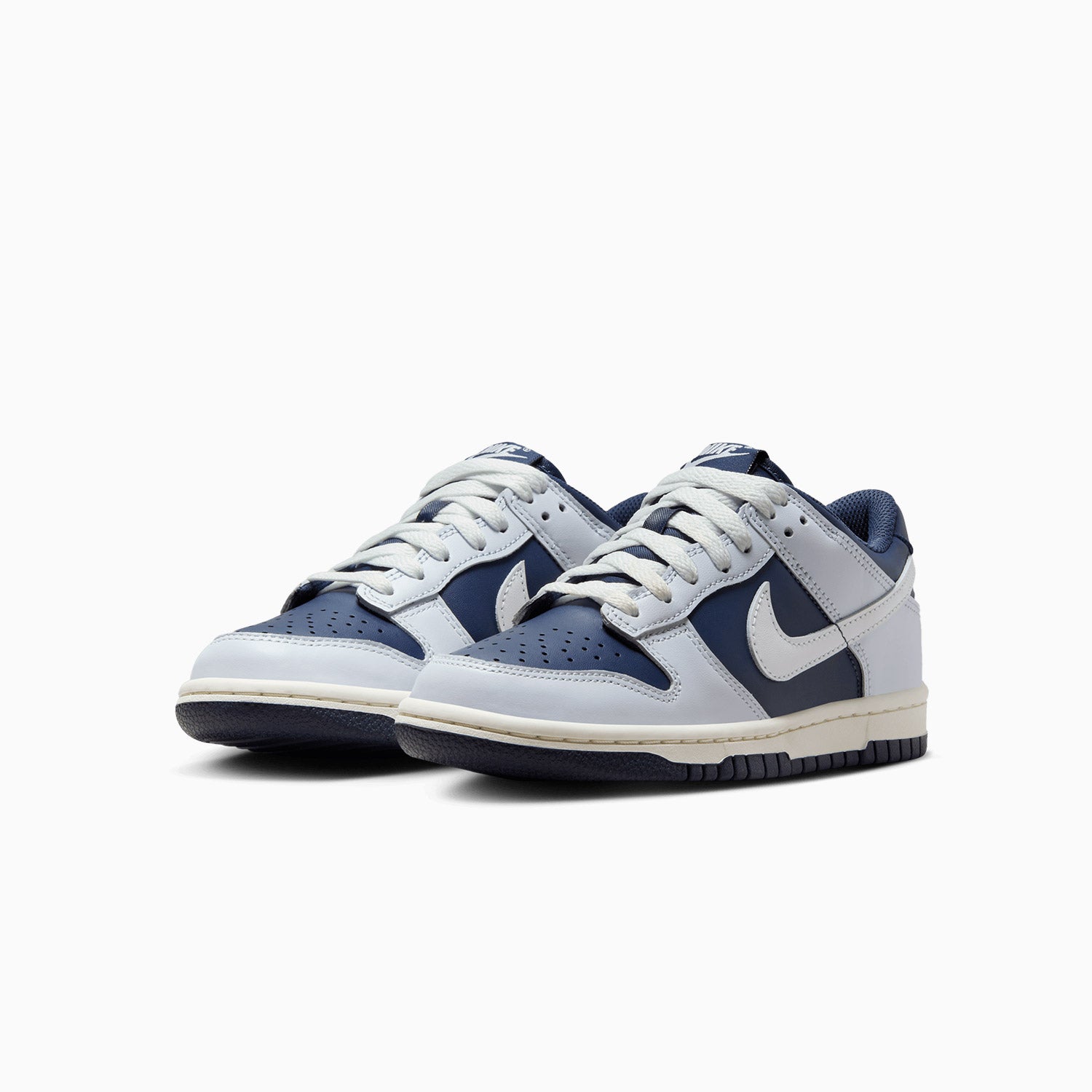 nike-kids-dunk-low-football-grey-midnight-navy-grade-school-shoes-fb9109-002