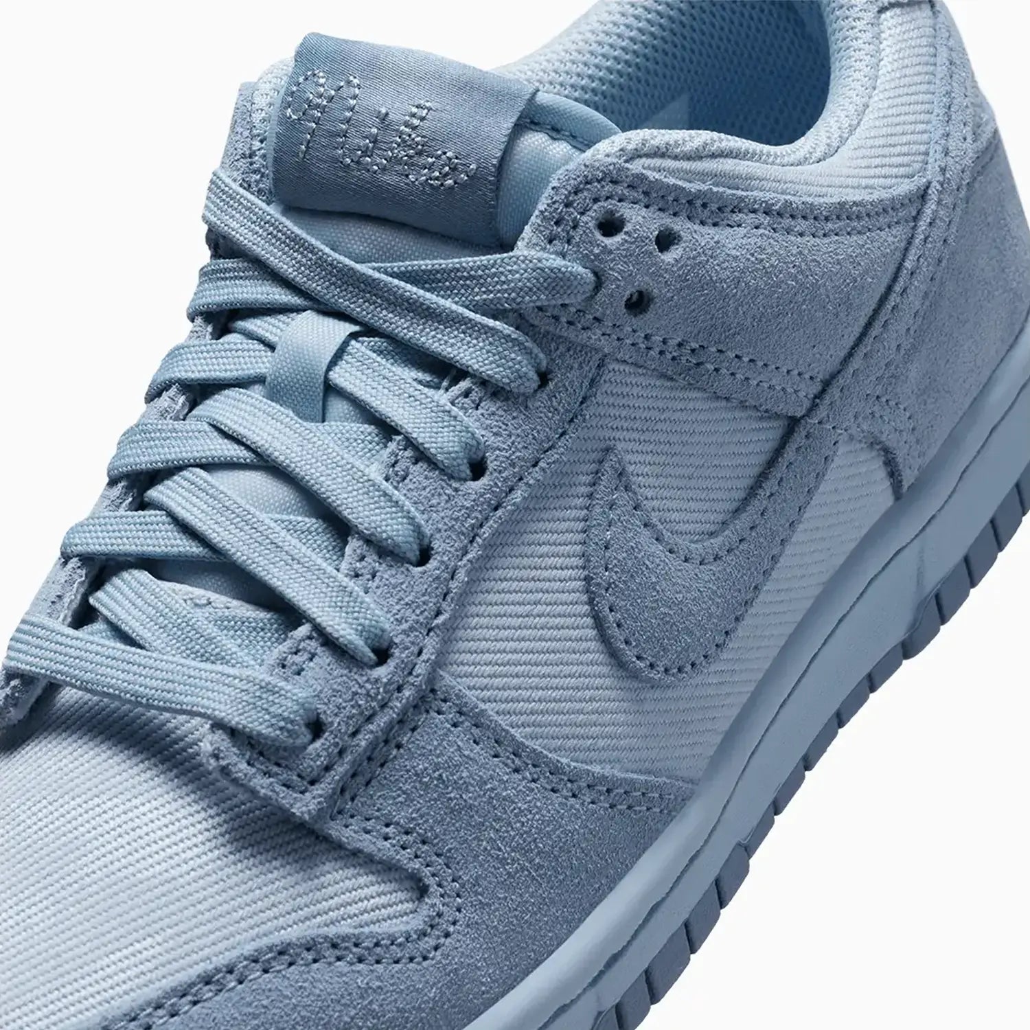 Kid's Dunk Low SE Grade School