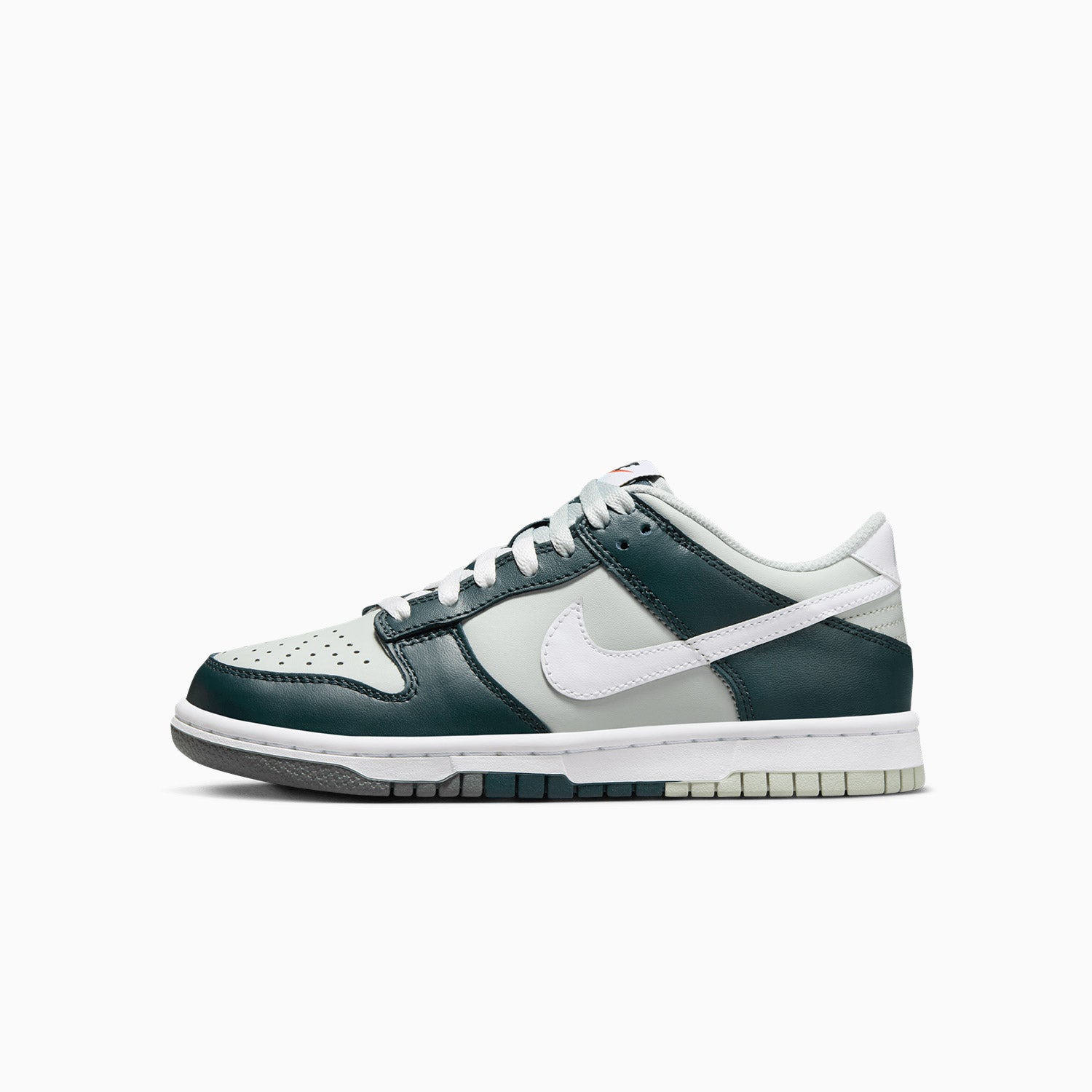 nike-kids-dunk-low-split-grade-school-shoes-fb9109-300