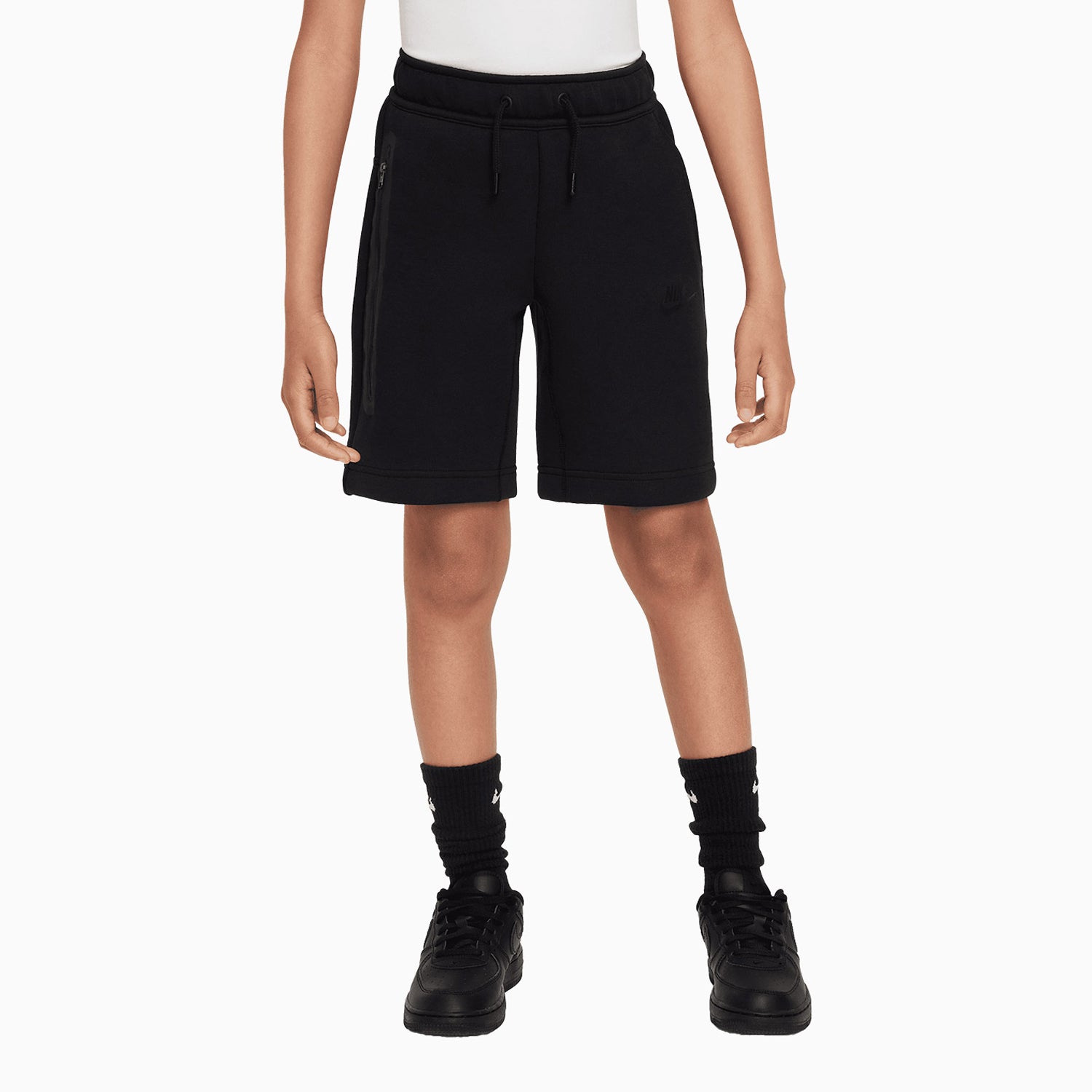 nike-kids-sportswear-t-shirt-and-shorts-outfit-fn9673-100/FD3289-010