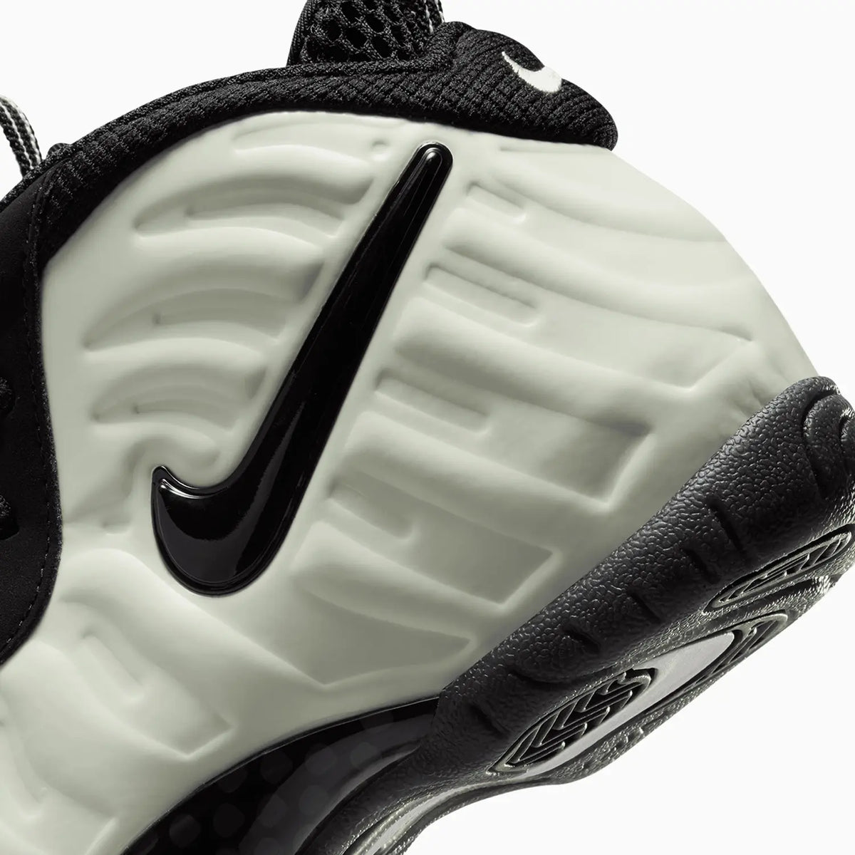 Kid's Little Posite Pro Premium "Glow in the Dark" Pre School Nike - Tops and Bottoms USA