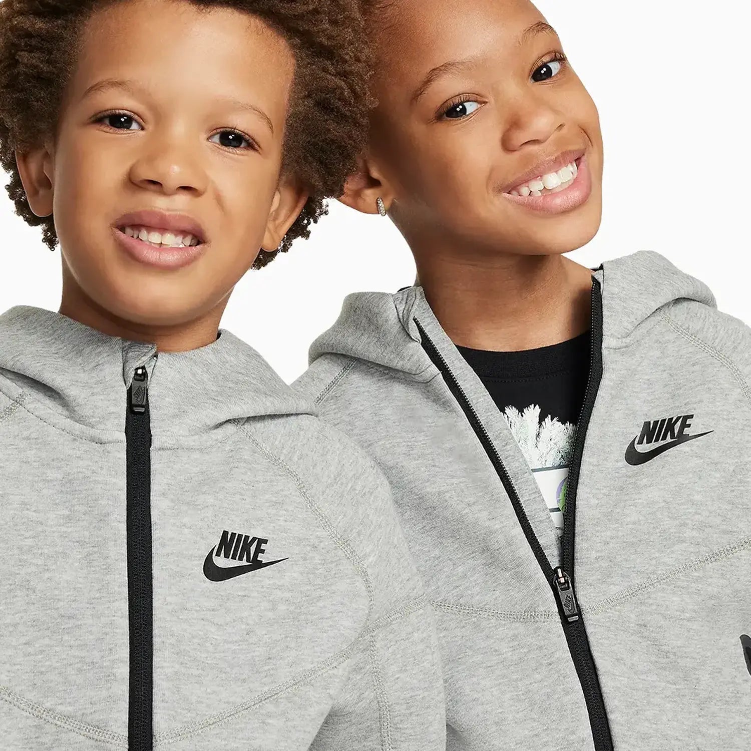 nike-kids-sportswear-tech-fleece-tracksuit-86l050-042