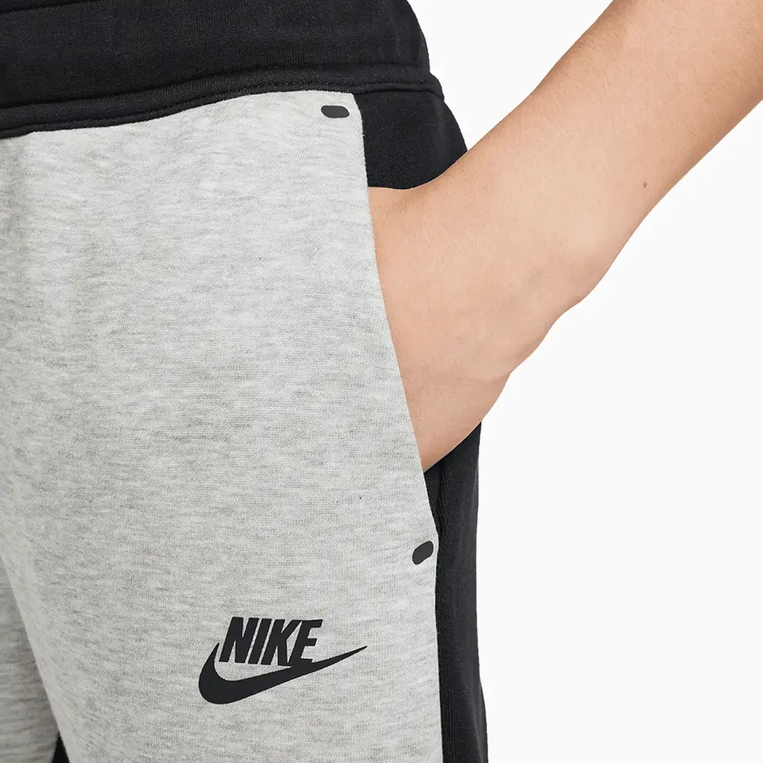 nike-kids-sportswear-tech-fleece-tracksuit-hv5869-012-hv5867-064