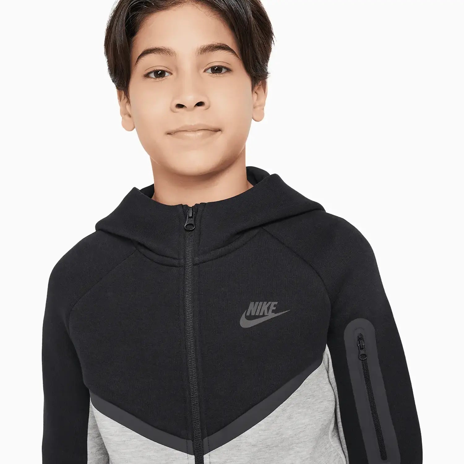 nike-kids-sportswear-tech-fleece-tracksuit-hv5869-012-hv5867-064