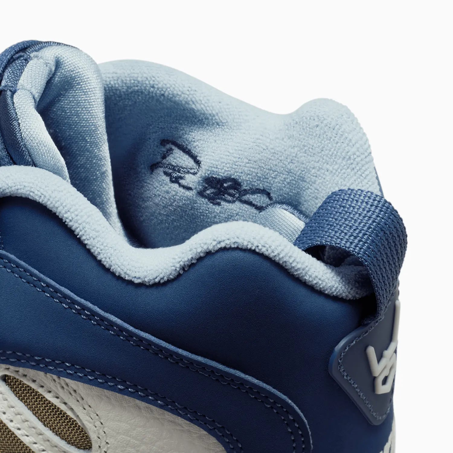 Men's Air Diamond Turf 2 "Royals"
