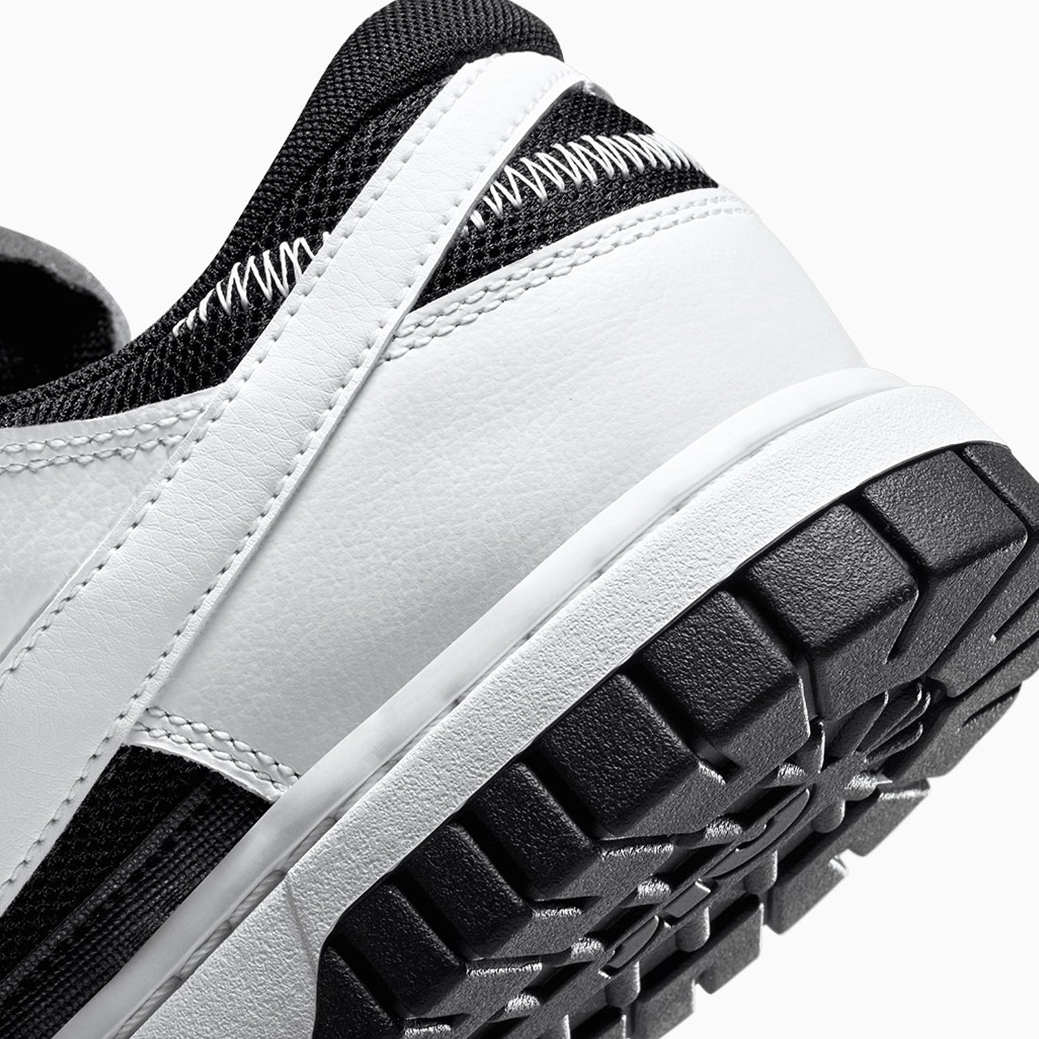 nike-mens-air-dunk-jumbo-reverse-panda-shoes-dv0821-002