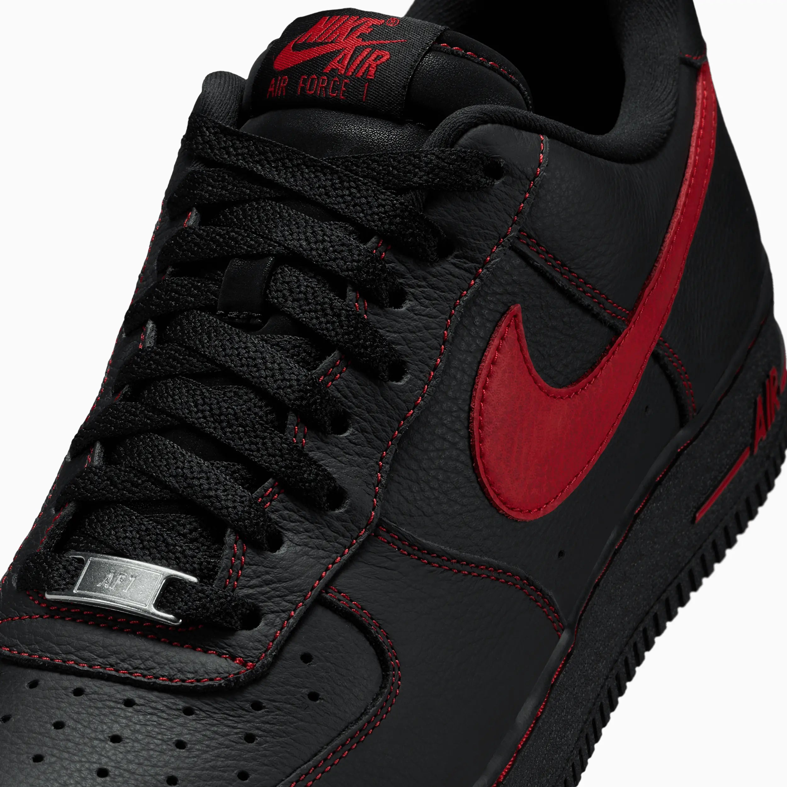 Men's Air Force 1 '07 LV8 "Bred"