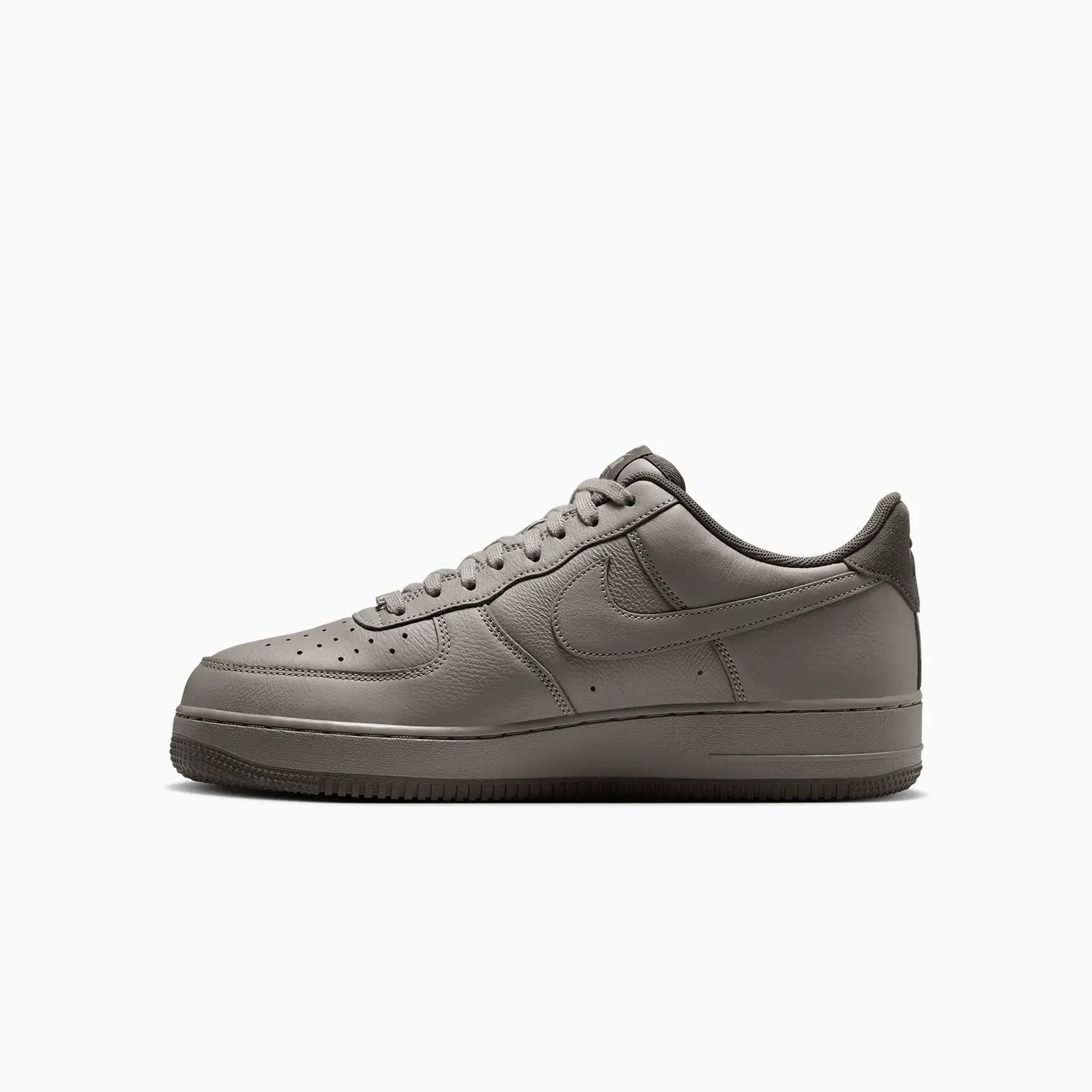 nike-mens-air-force-1-07-lv8-light-army-shoes-hm9483-300