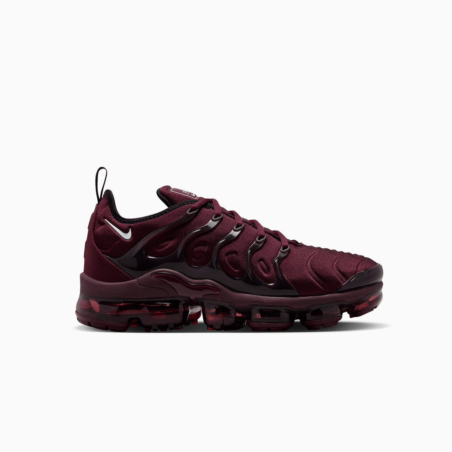 vapormax nike maroon