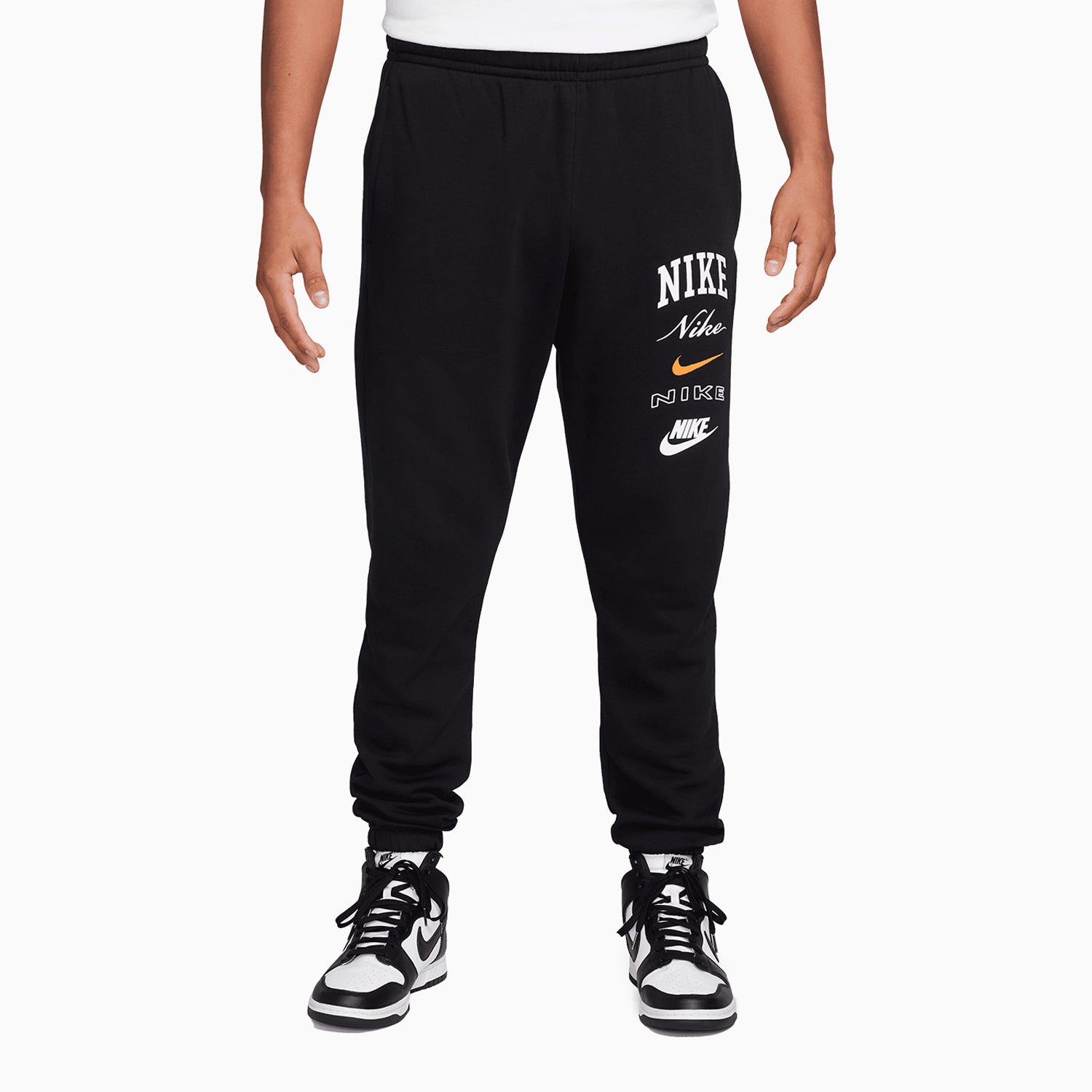 nike-mens-club-fleece-outfit-fn2634-010-fn2643-010