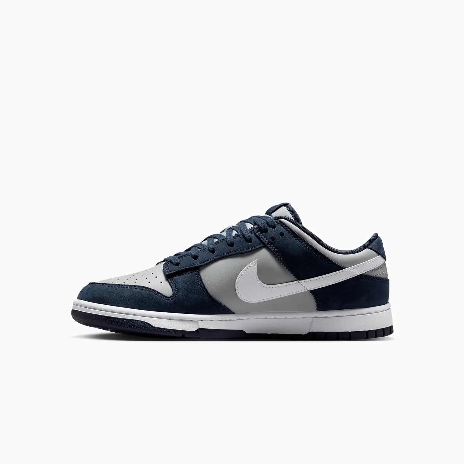 nike-mens-dunk-low-georgetown-shoes-ib3079-400