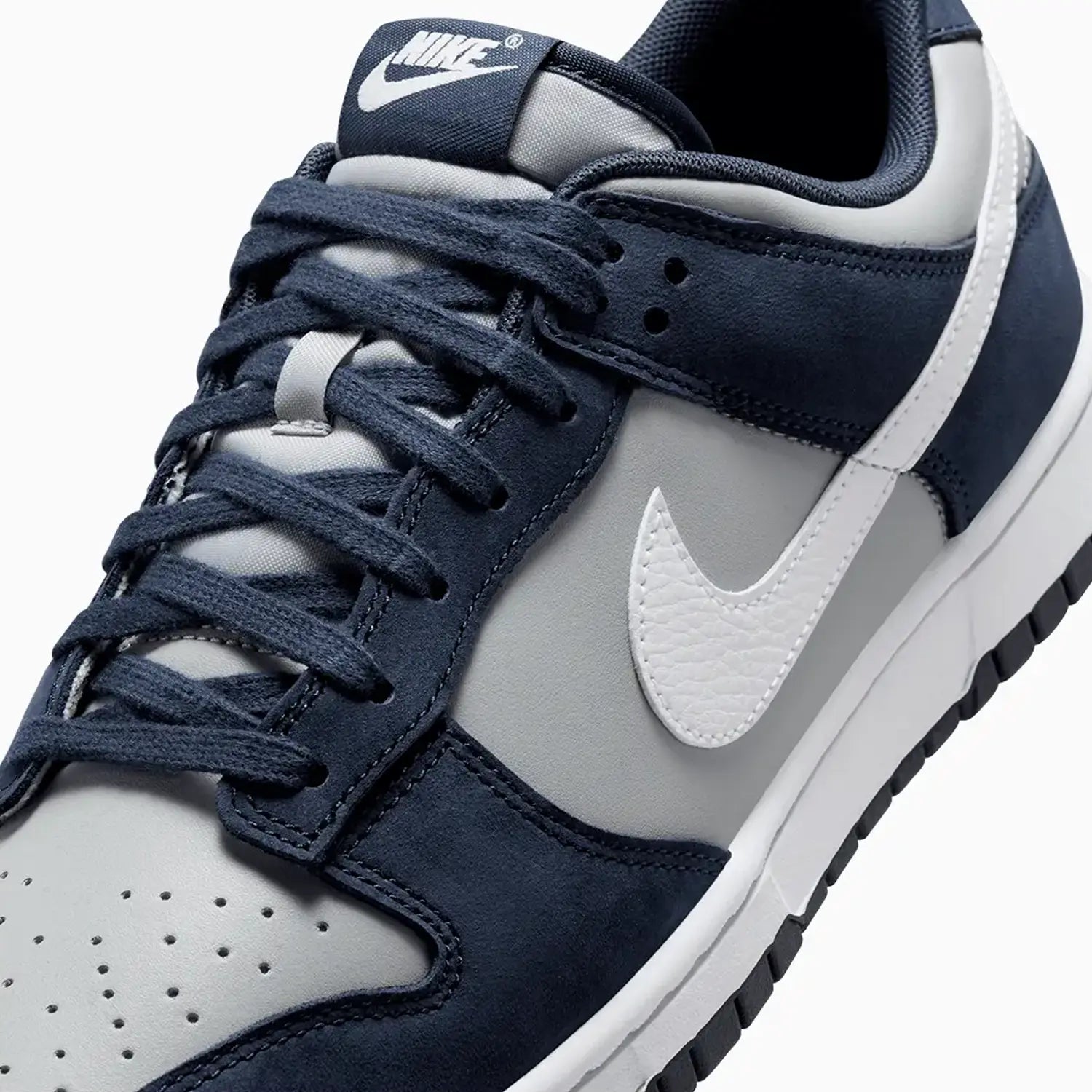 nike-mens-dunk-low-georgetown-shoes-ib3079-400