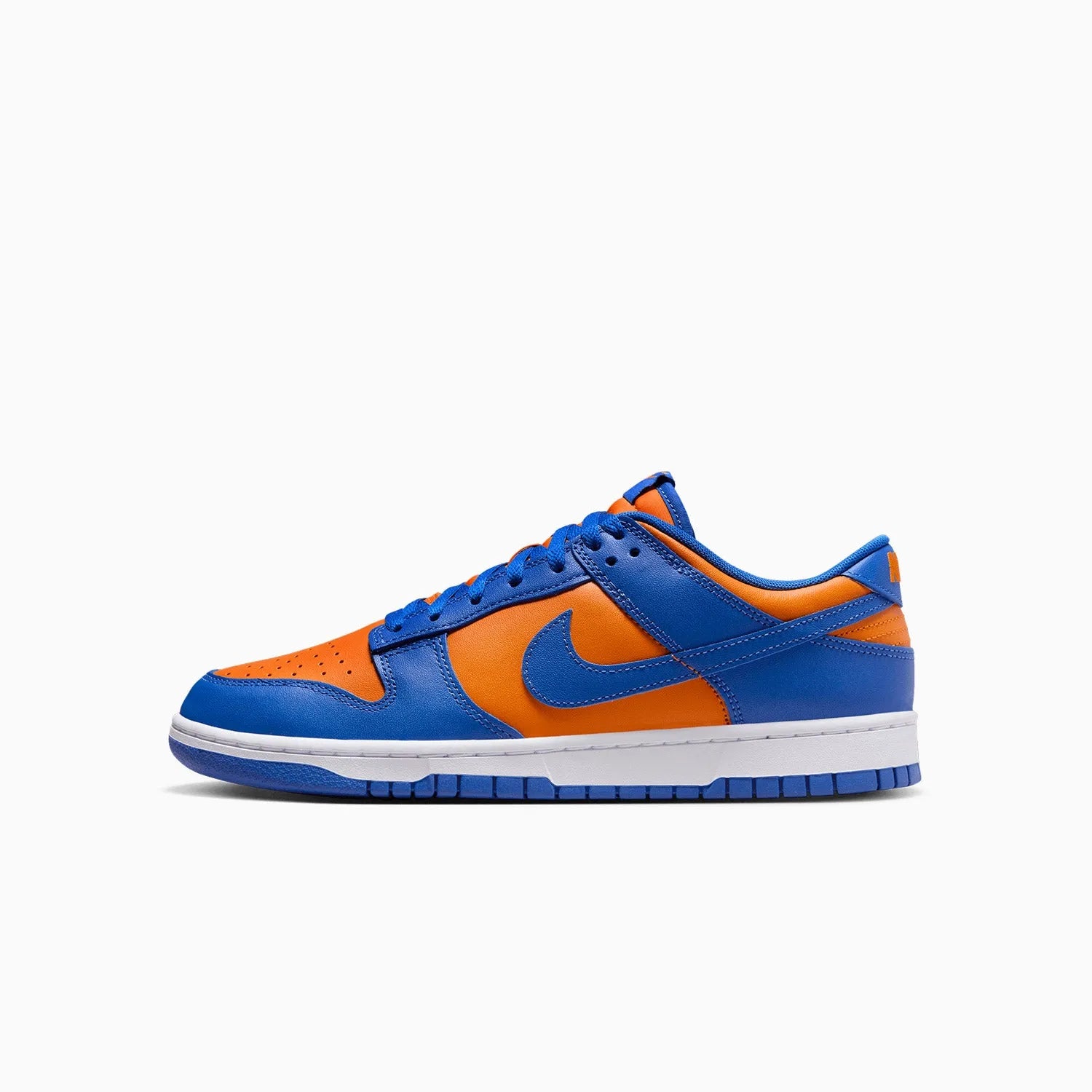 nike-mens-dunk-low-retro-knicks-shoes-dv0833-800