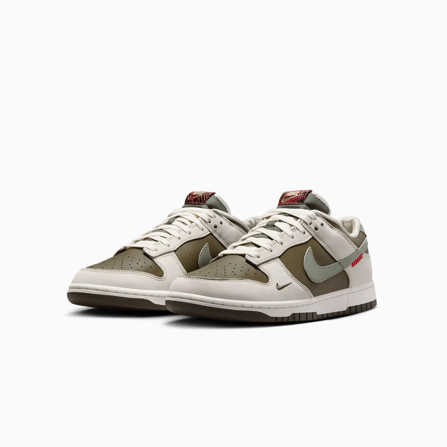 Men's Dunk Low Retro "Year Of The Snake" Nike - Tops and Bottoms USA