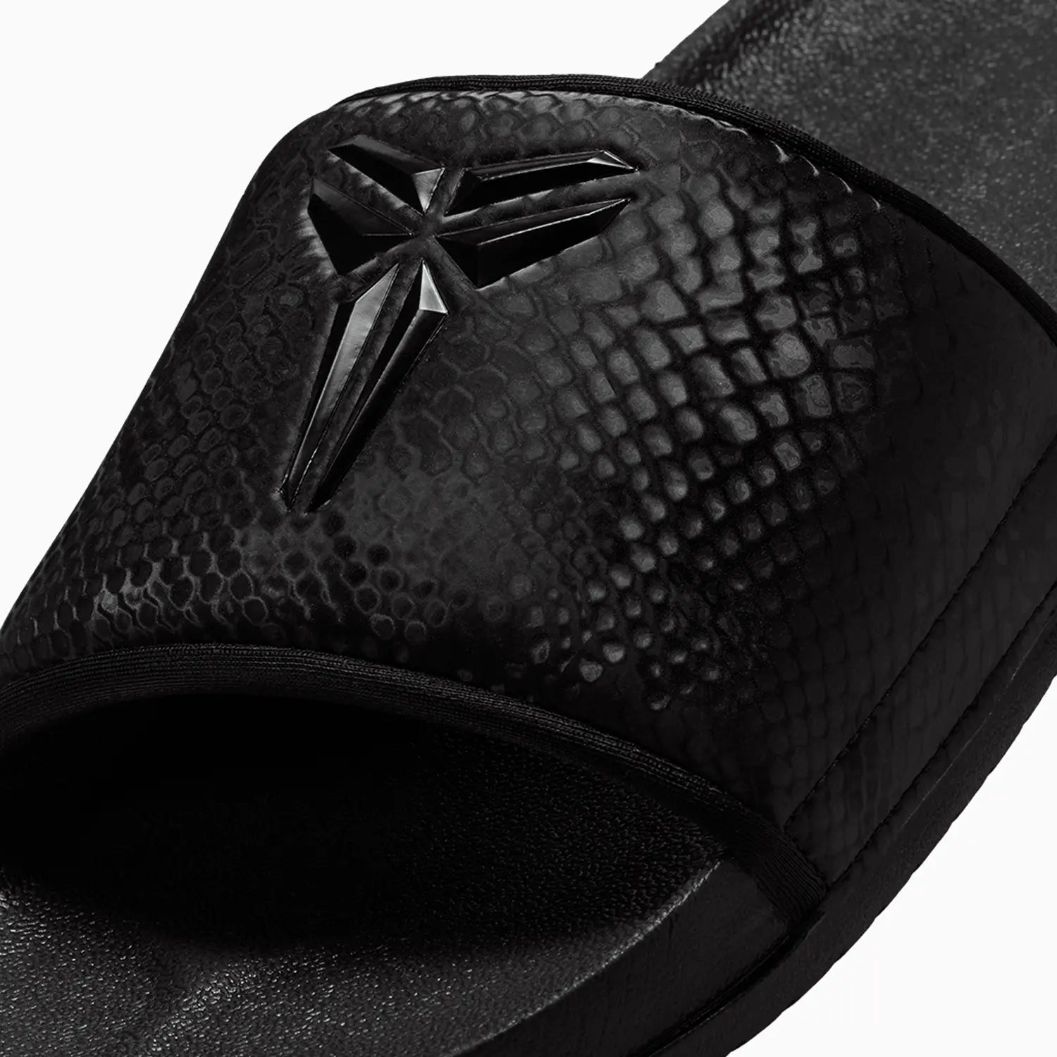 Men's Kobe Offcourt Slide "Triple Black"