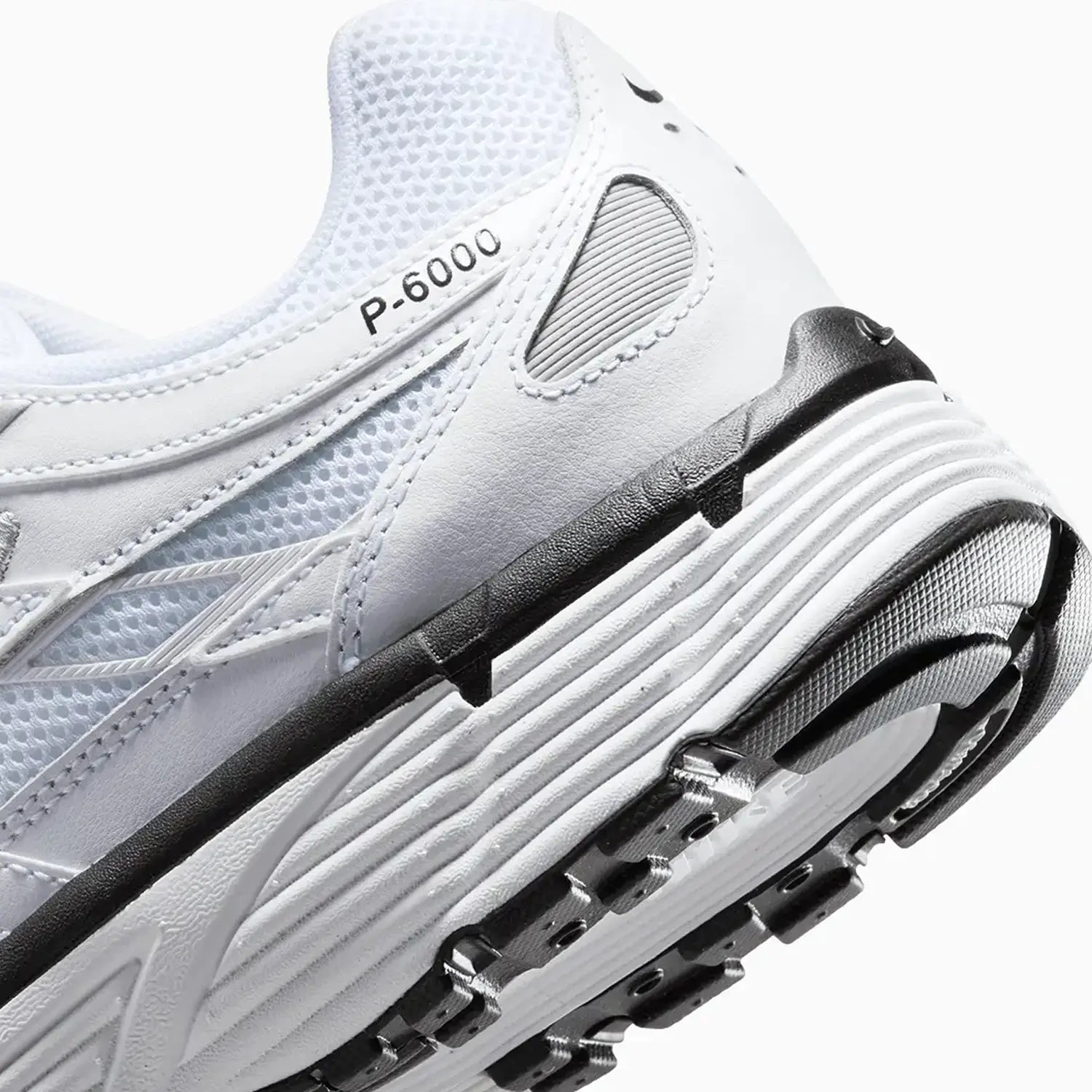 Men's P - 6000 "Metallic Silver" Nike - Tops and Bottoms USA