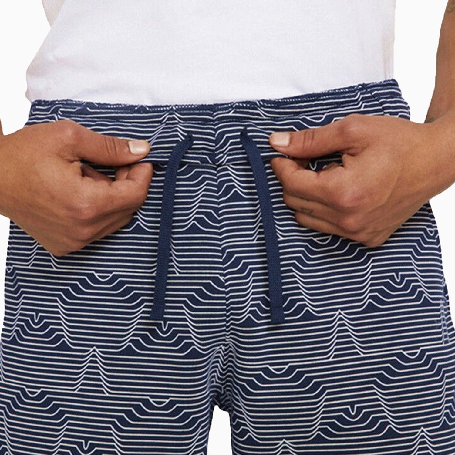 nike-mens-sportswear-club-outfit-dm7947-451-dm7949-451