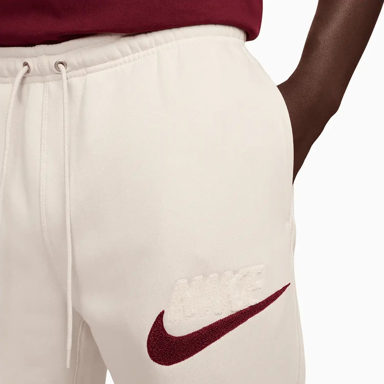 nike-mens-sportswear-club-fleece-outfit-fn3104-104-fn3094-104