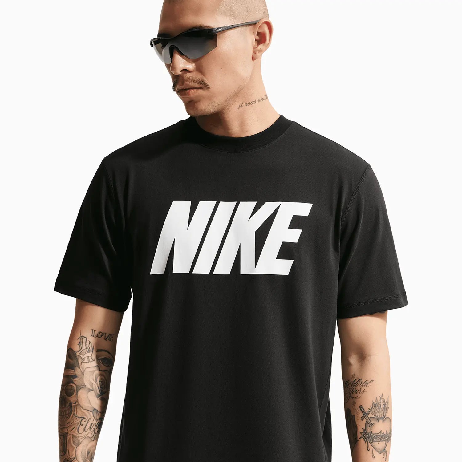 Men's Sportswear Club Outfit Nike - Tops and Bottoms USA