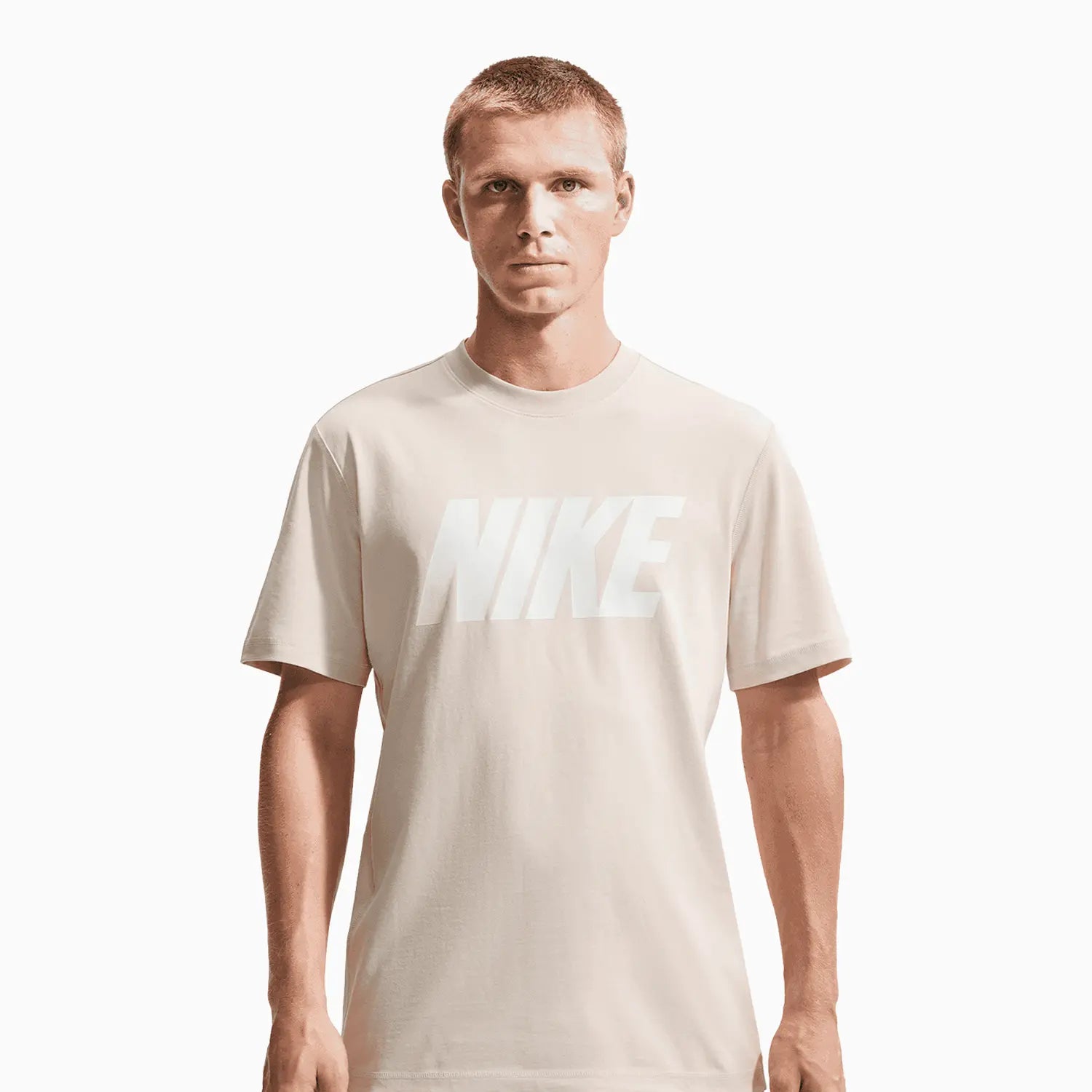 Men's Sportswear Club Outfit Nike - Tops and Bottoms USA