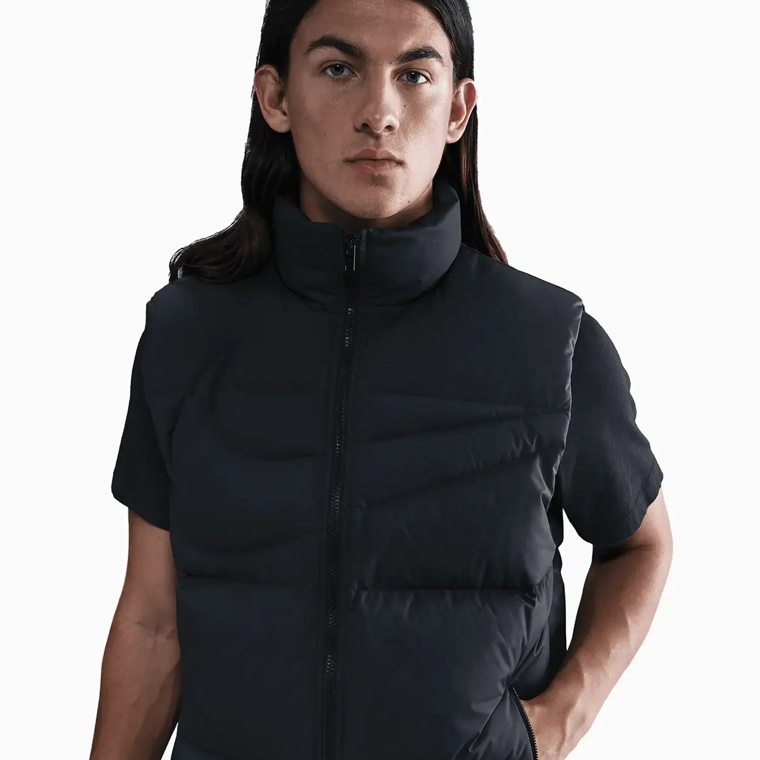 Men's Sportswear Club Therma-FIT Loose Vest Nike - Tops and Bottoms USA