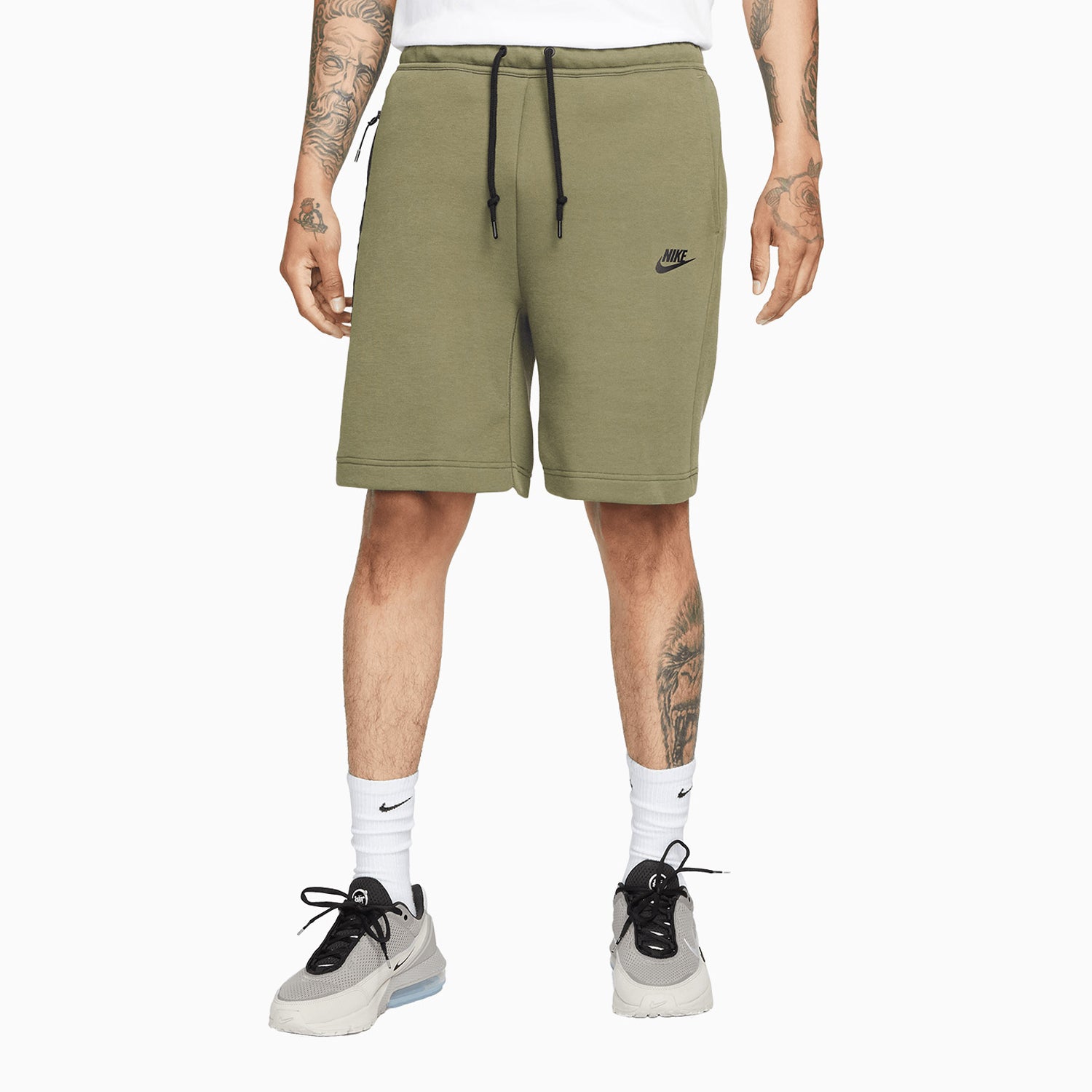 mens nike mid thigh shorts