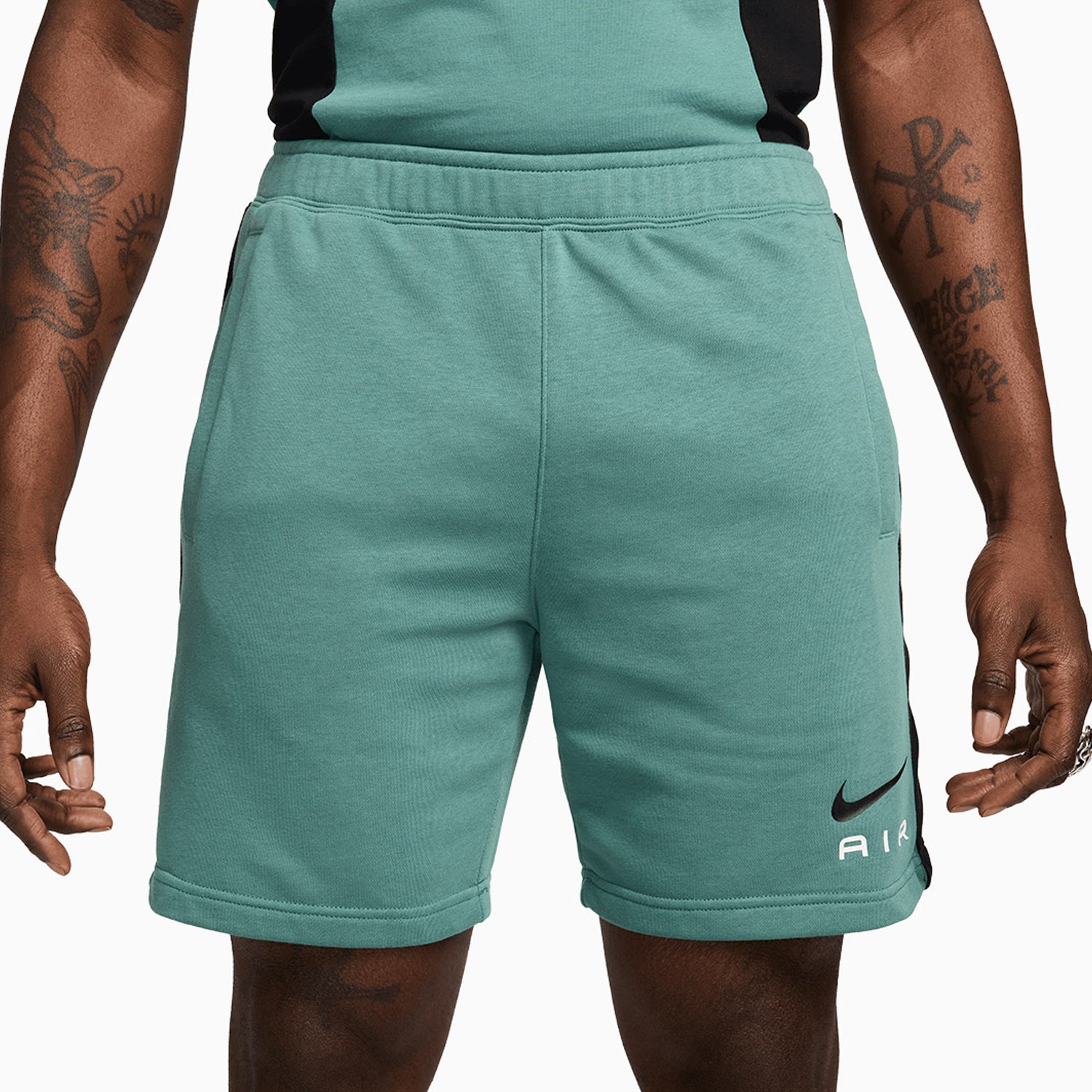 nike-mens-french-terry-outfit-fn7704-101-fn7701-361