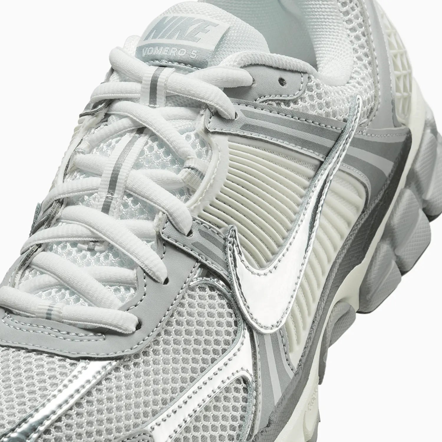 Men's Zoom Vomero 5 "Metallic Silver" Nike - Tops and Bottoms USA