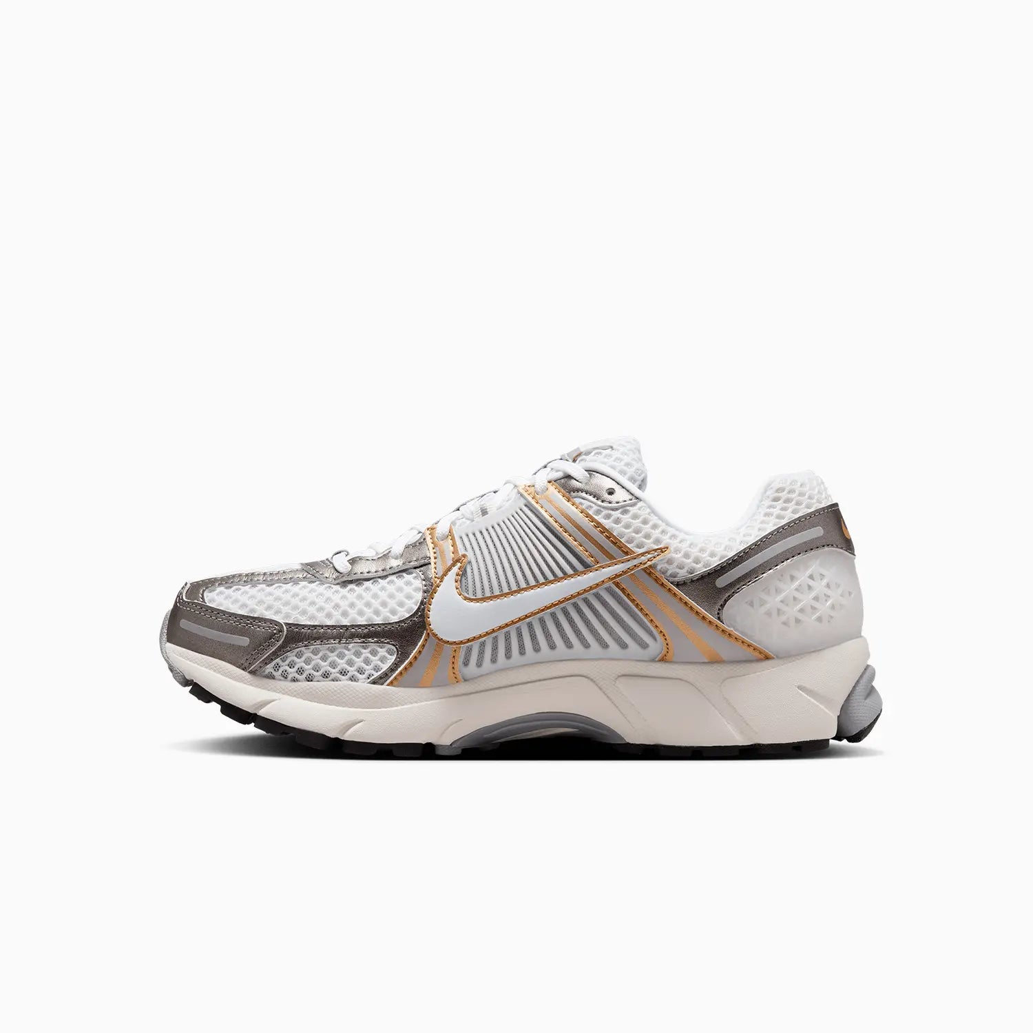nike-mens-zoom-vomero-5-platinum-tint-metallic-shoes-hj7247-099